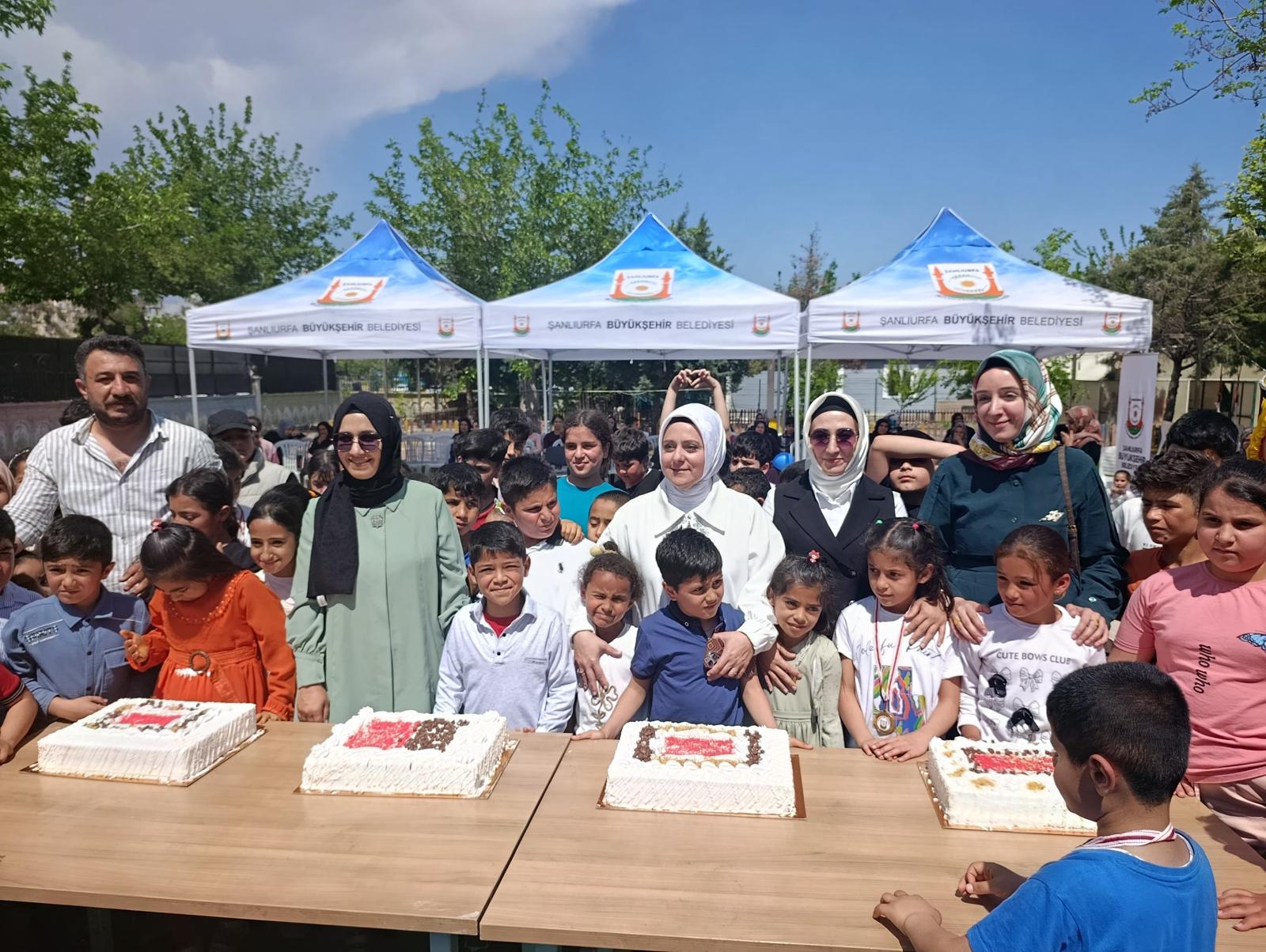 Meslek Yüksekokulumuz Ay Işığım Yetim Öksüz Derneği ile Çocuk Şenliği'ne Katılım Sağladı